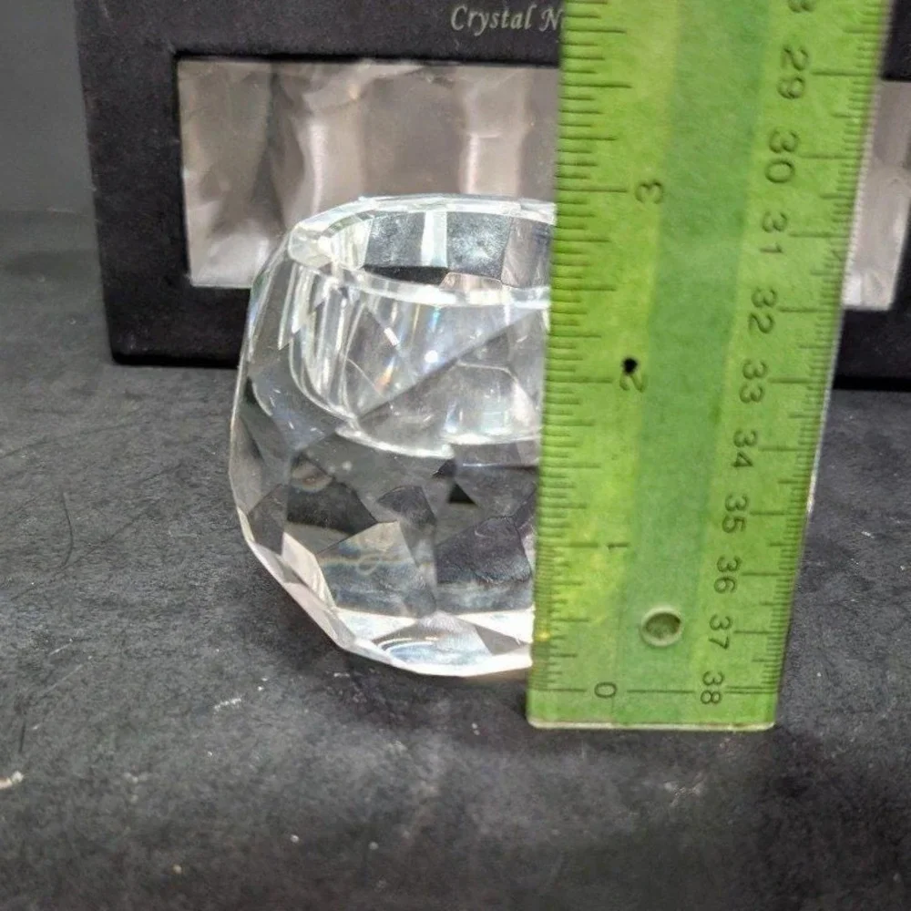 Oleg Cassini Crystal Napkin Rings & Candle Holder, Five Piece Bundle,‎ Tableware